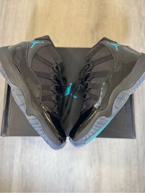 Jordan 11 Retro "Gamma Blue" black